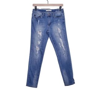 KanCan Distressed Skinny Leg Jeans